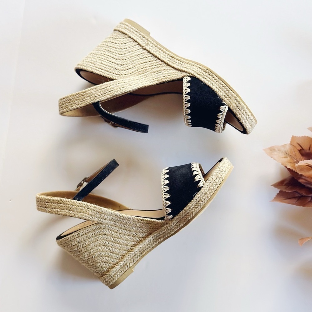 New Aquatalia Jiliana Suede Stitch Wedge Espadrille Sandals Size 6 — image 4 of 7